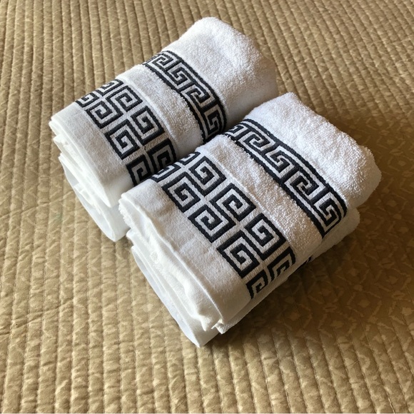 Source Unknown Other - SET OF 4 HAND TOWELS - New w/o tag. 100% cotton. Embroidered Greek key design.